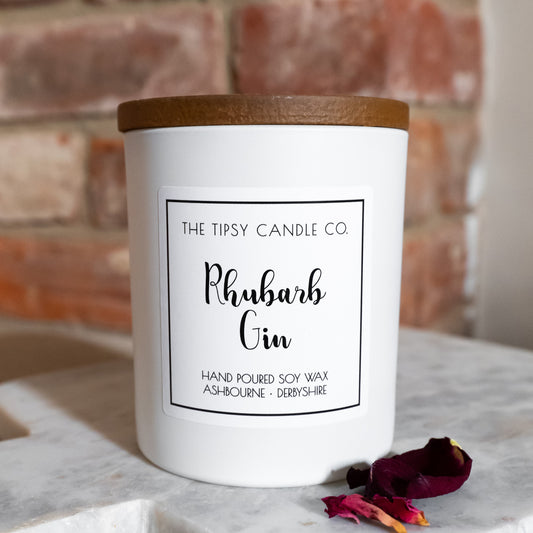 Rhubarb Gin candle